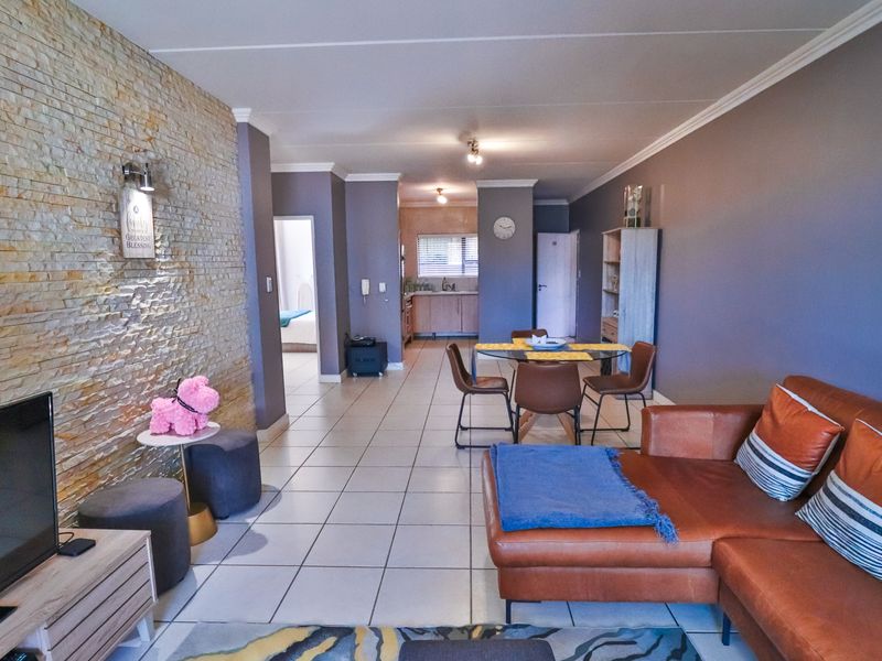 Modern 2 Bedroom Ground Floor Apartment - Photo 9