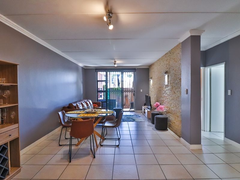 Modern 2 Bedroom Ground Floor Apartment - Photo 4
