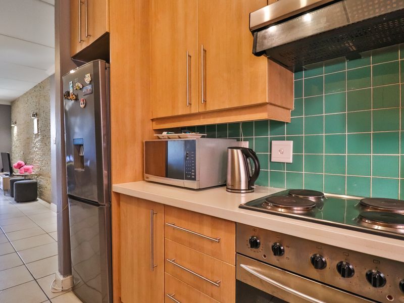 Modern 2 Bedroom Ground Floor Apartment - Photo 7