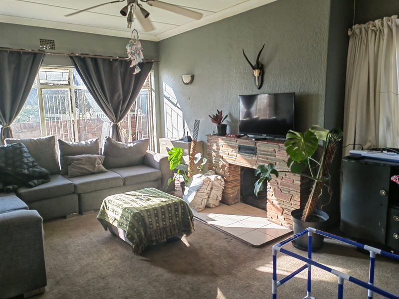 House for sale in a good position near river in Pars - Photo 8