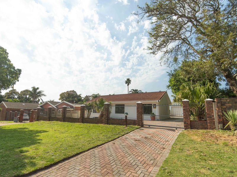 Priced to sell - Family home in the heat of Charlo - Photo 2