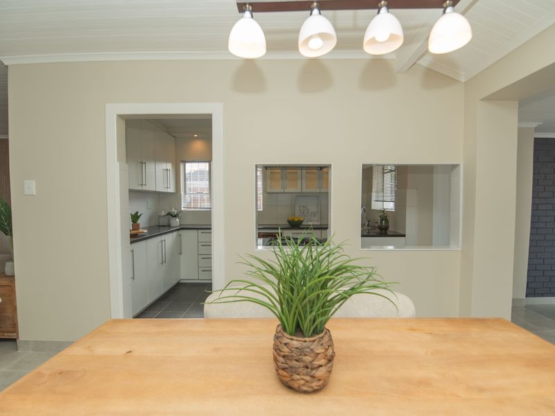 Priced to sell - Family home in the heat of Charlo - Photo 9
