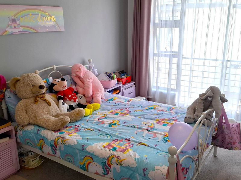 Tucked away in a secure estate, this modern duplex townhouse has room for the whole family. - Photo 9