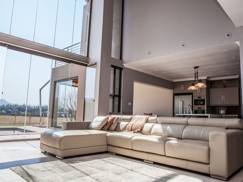 Your Dream Home Awaits with Stunning Design and Spectacular Views - Photo 2