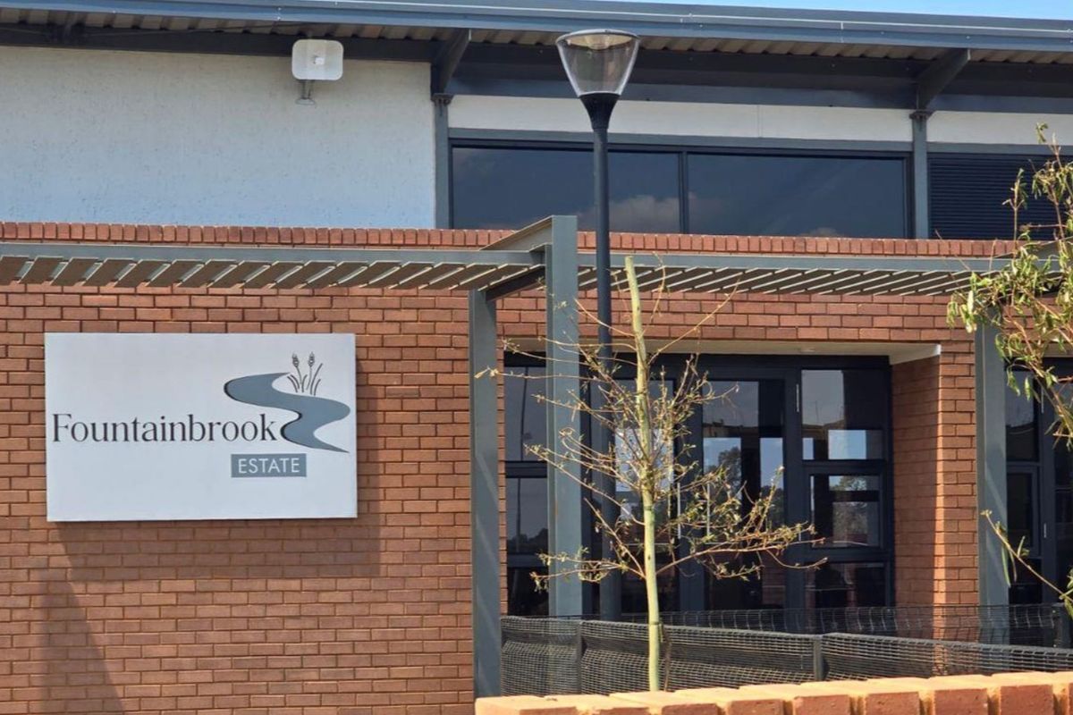 New Building Package for Sale in Fountainbrook Estate - Photo 2