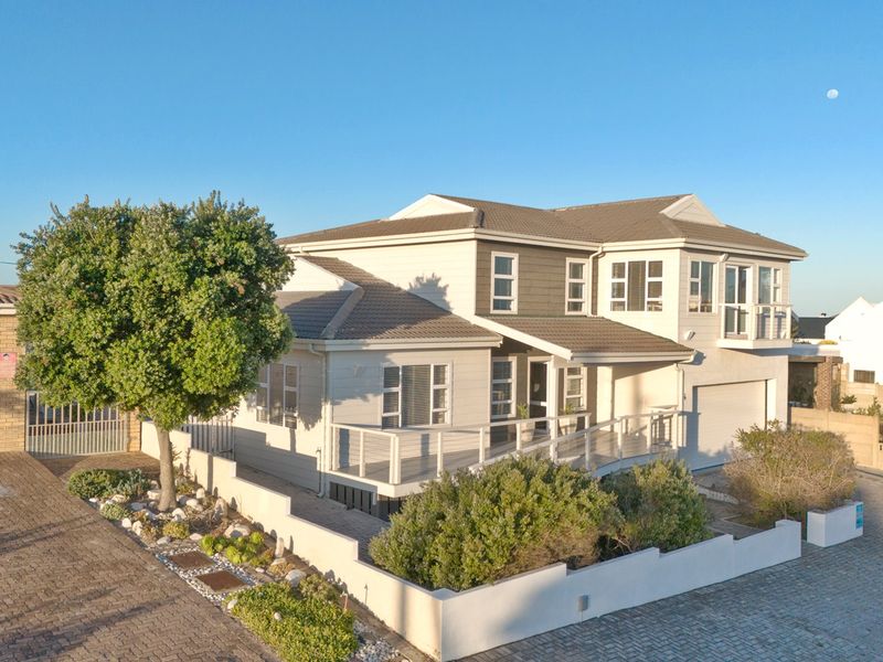 Neat, Spacious & Ready for You! - Photo 4