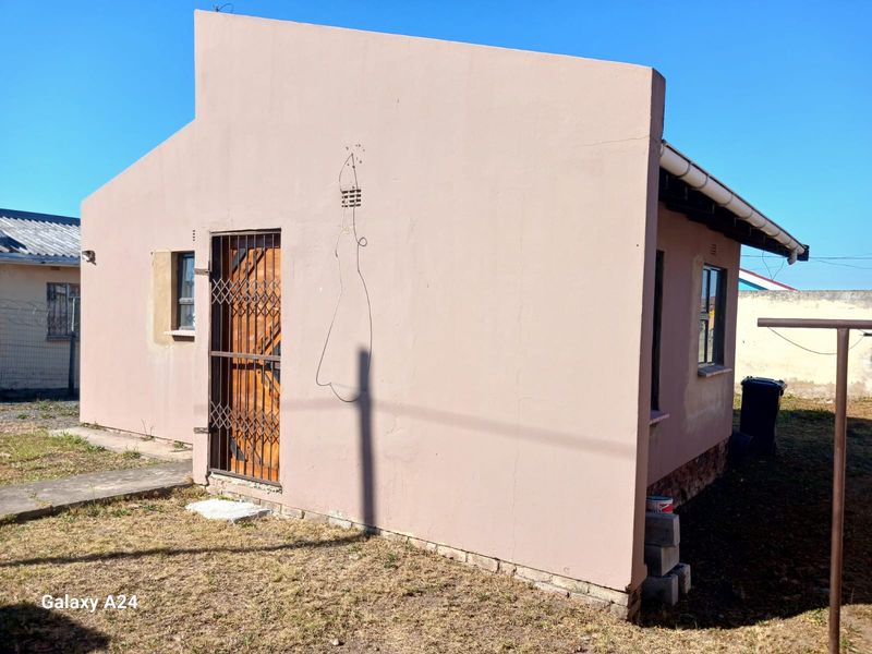 3 Bedroom House in Mdantsane - Photo 4