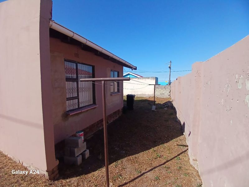 3 Bedroom House in Mdantsane - Photo 7