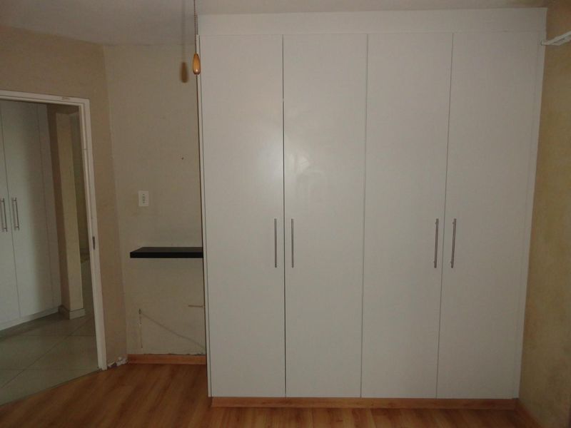 Live comfortably in this secure 2-bedroom apartment at The Campbells - Photo 10