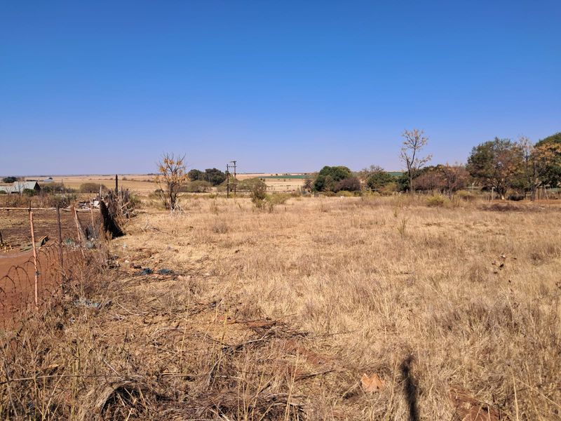 Residential Vacant Stand in Derby - Photo 4
