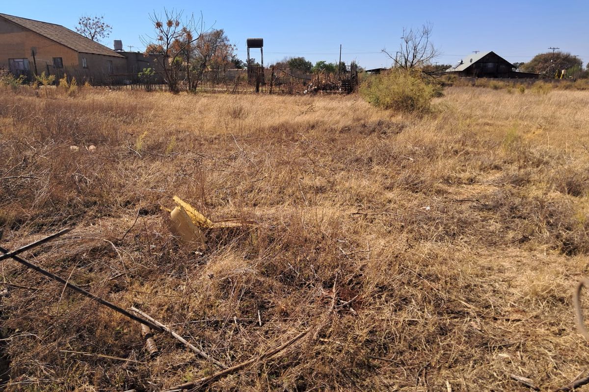 Residential Vacant Stand in Derby - Photo 3