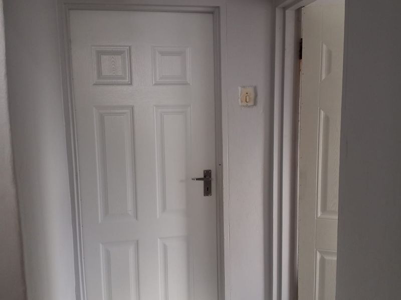 2 Bedroom House for Sale in Mdantsane NU5 - Photo 10