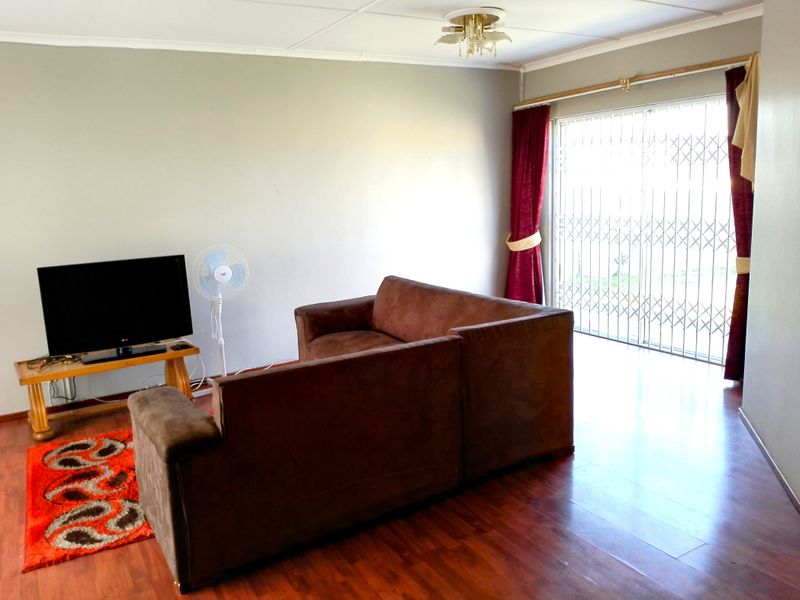 A lovely place to call your home. - Photo 3