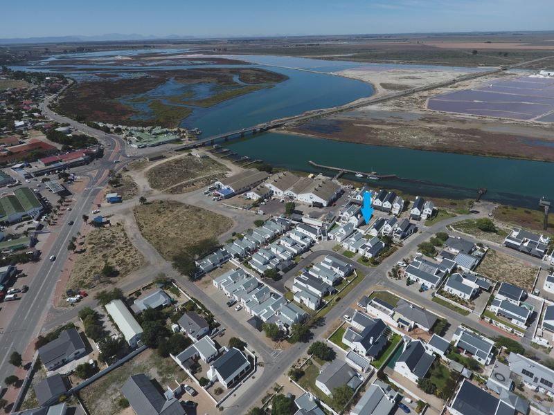 185 m2  of land situated in the stunning West Coast , Velddrif area. Located close to amenities. - Photo 4
