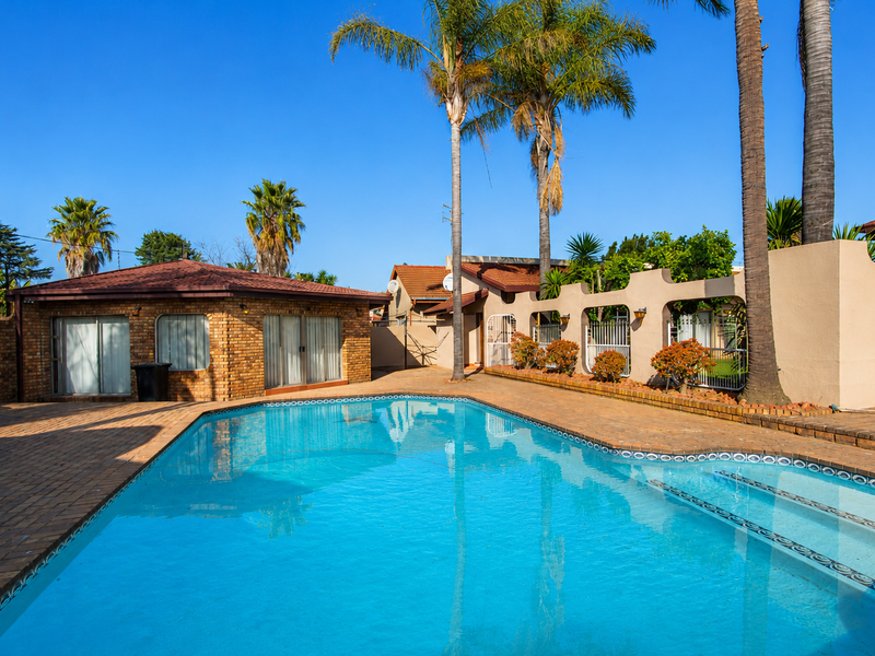 Exceptional Investment Opportunity in the Heart of Kempton Park - Photo 7