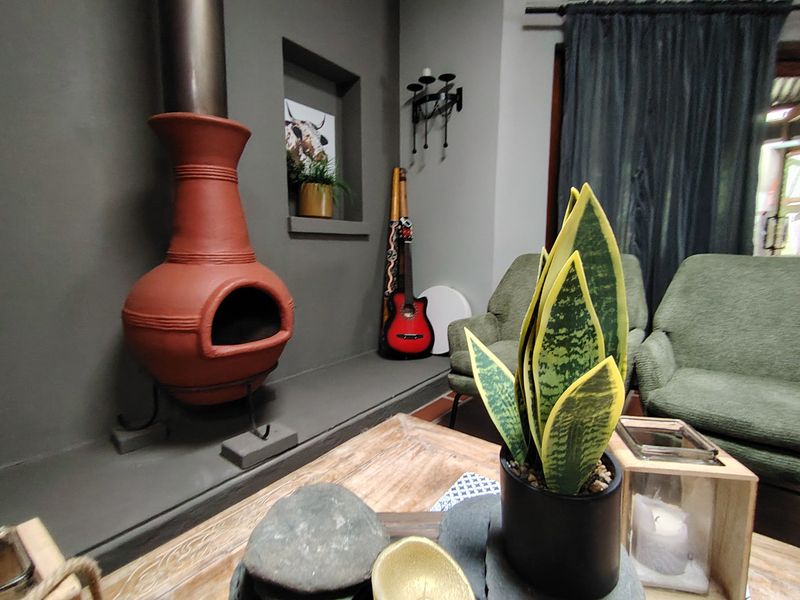 House Share - with a Real Surfer Vibe - Photo 4