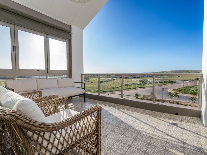 Brand-New Lock-Up & Go Luxury Apartment - Photo 5