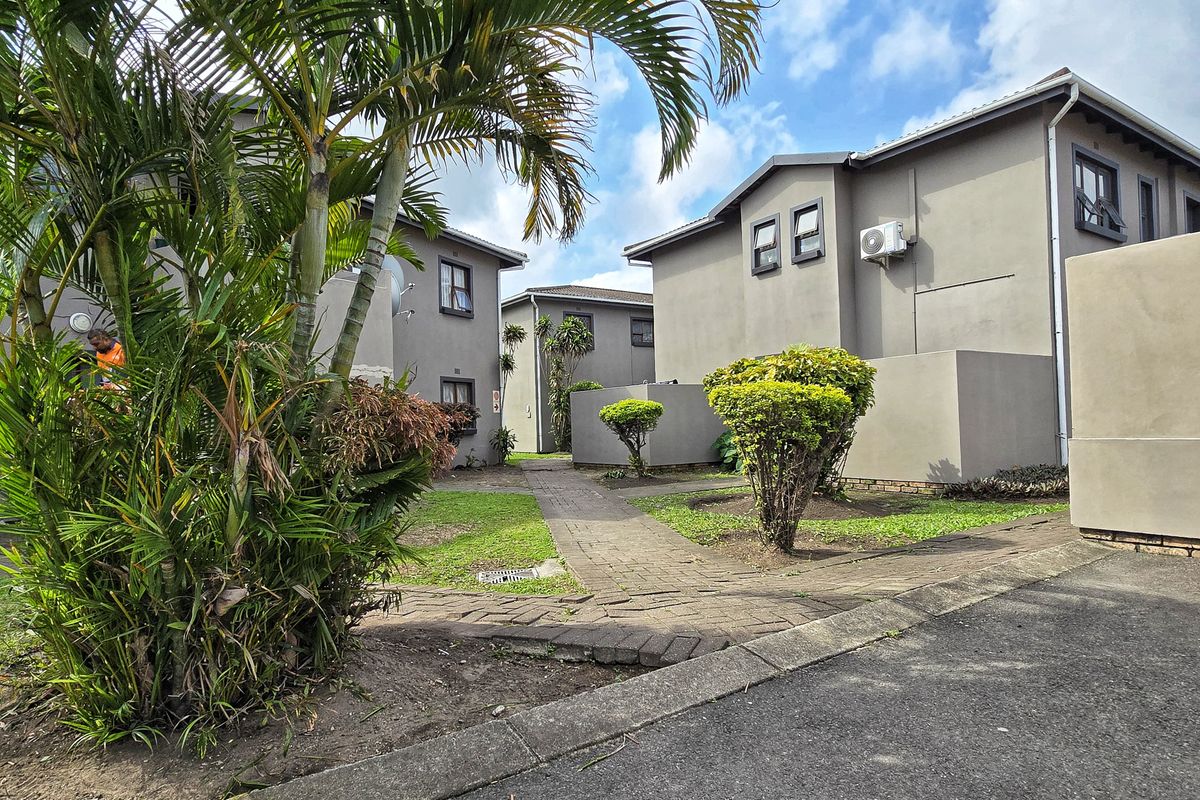 Great Location, Great Potential! - Photo 2