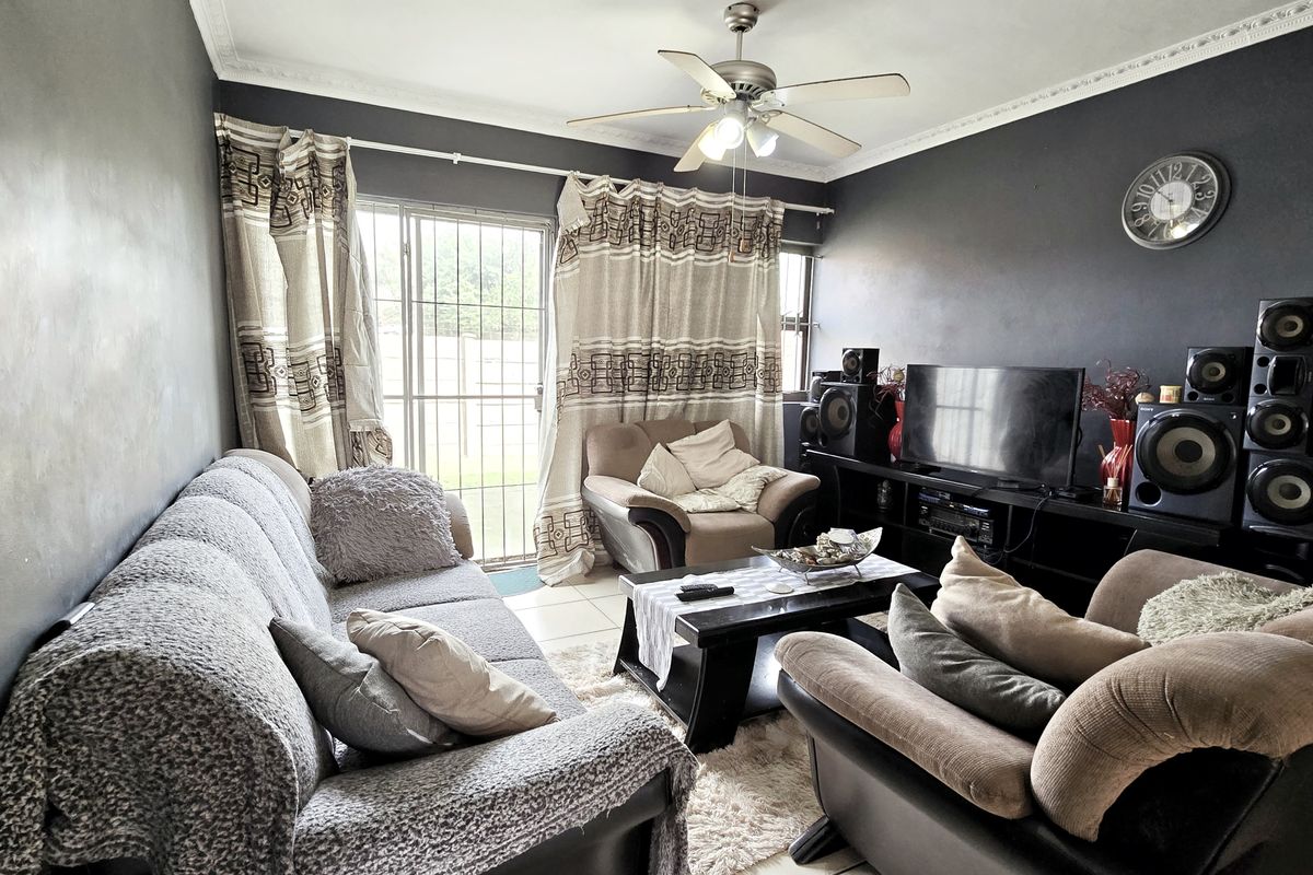 Great Location, Great Potential! - Photo 4