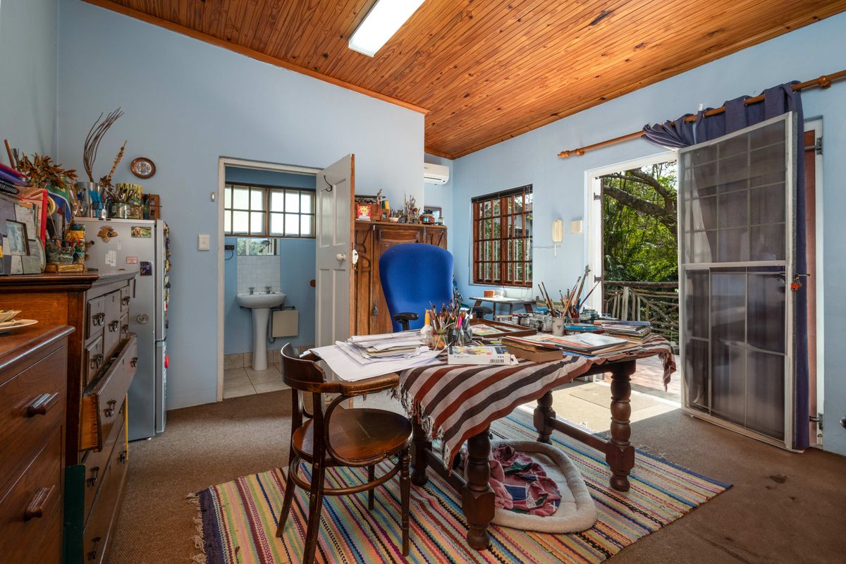 Delightful Oasis with Income Generating possibilities - Photo 3