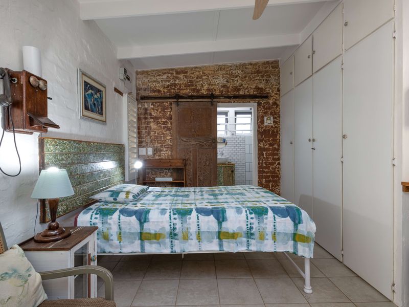 Delightful Oasis with Income Generating possibilities - Photo 5