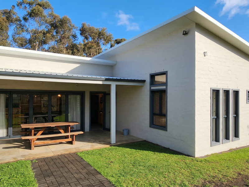 3 Bedroom family Home on the Popular Drostdykop - Photo 2