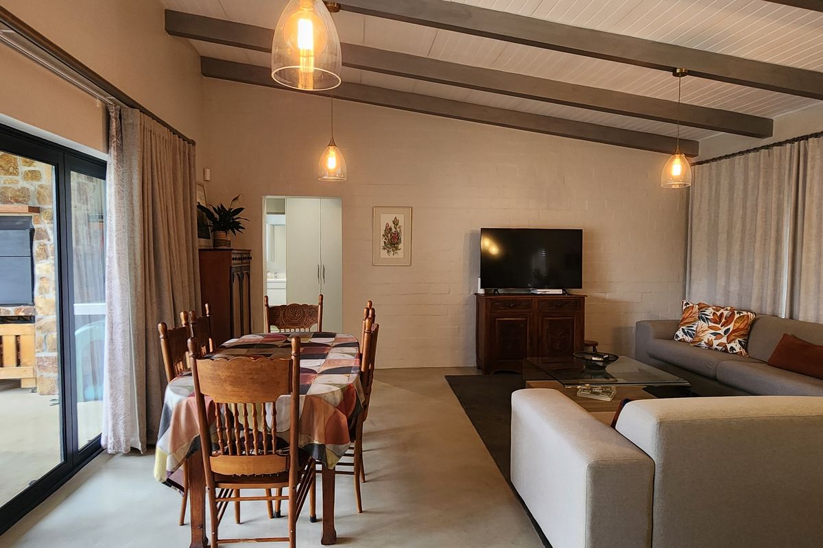 3 Bedroom family Home on the Popular Drostdykop - Photo 5