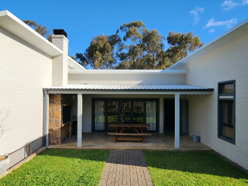 3 Bedroom family Home on the Popular Drostdykop - Photo 1
