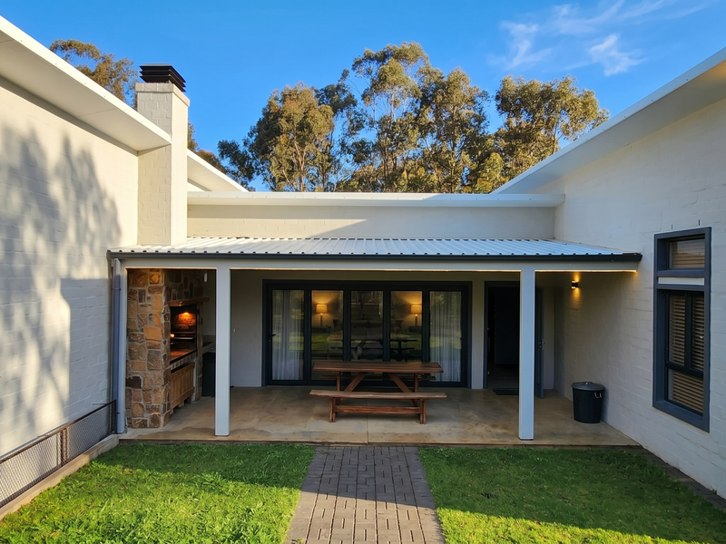 3 Bedroom family Home on the Popular Drostdykop - Photo 1
