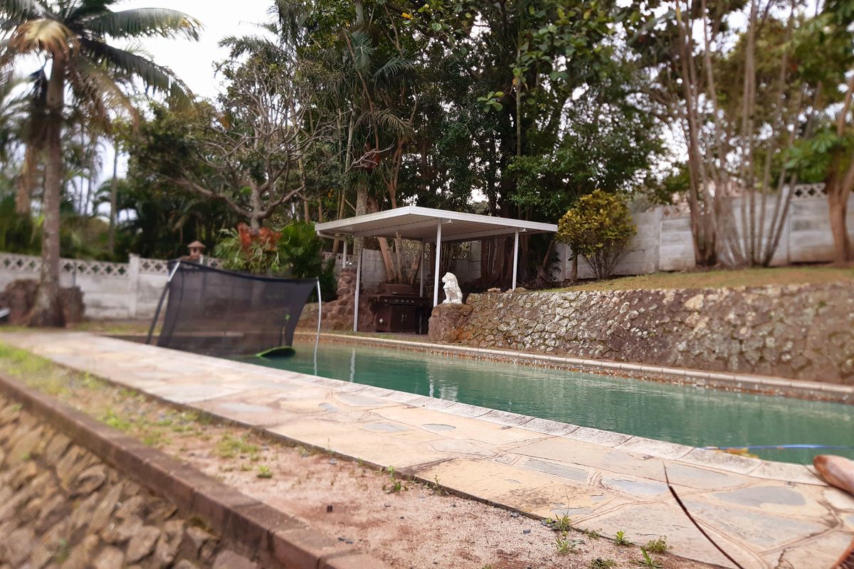 Lovely Home, Yellowwood Park - Photo 2