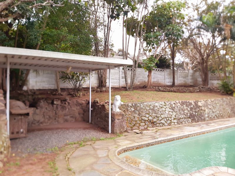 Lovely Home, Yellowwood Park - Photo 3