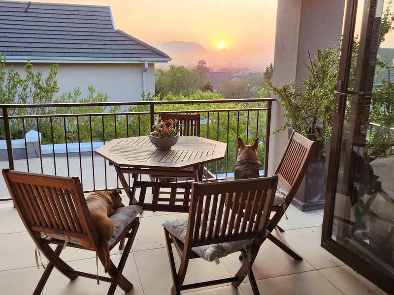 4 Bedroom House for sale in Zevenwacht Country Estate, Kuils River - Photo 9