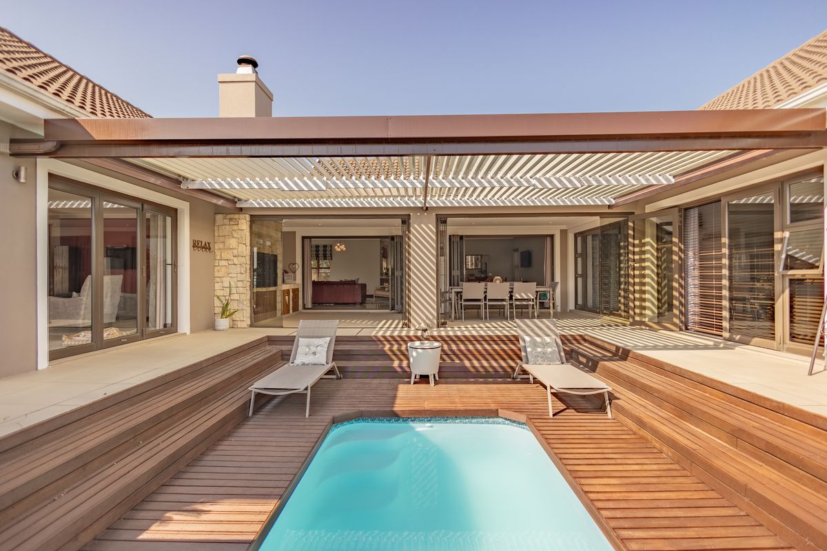 4 Bedroom House for sale in Zevenwacht Country Estate, Kuils River - Photo 4