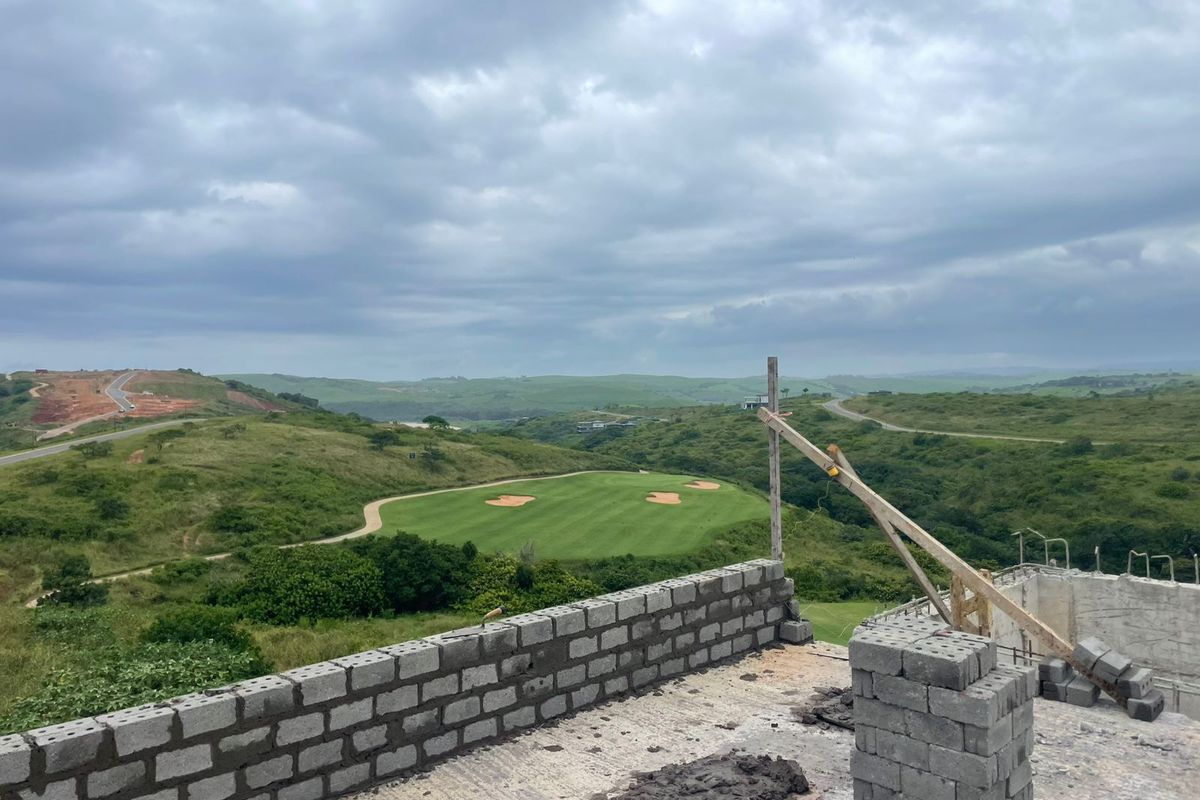 ** Luxury Coastal Home On Prestigious Golf Estate ** - Photo 3