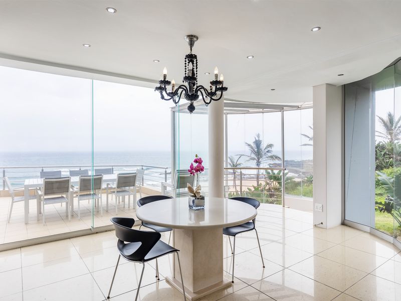 A Coastal Masterpiece with Panoramic Ocean Views - Photo 4