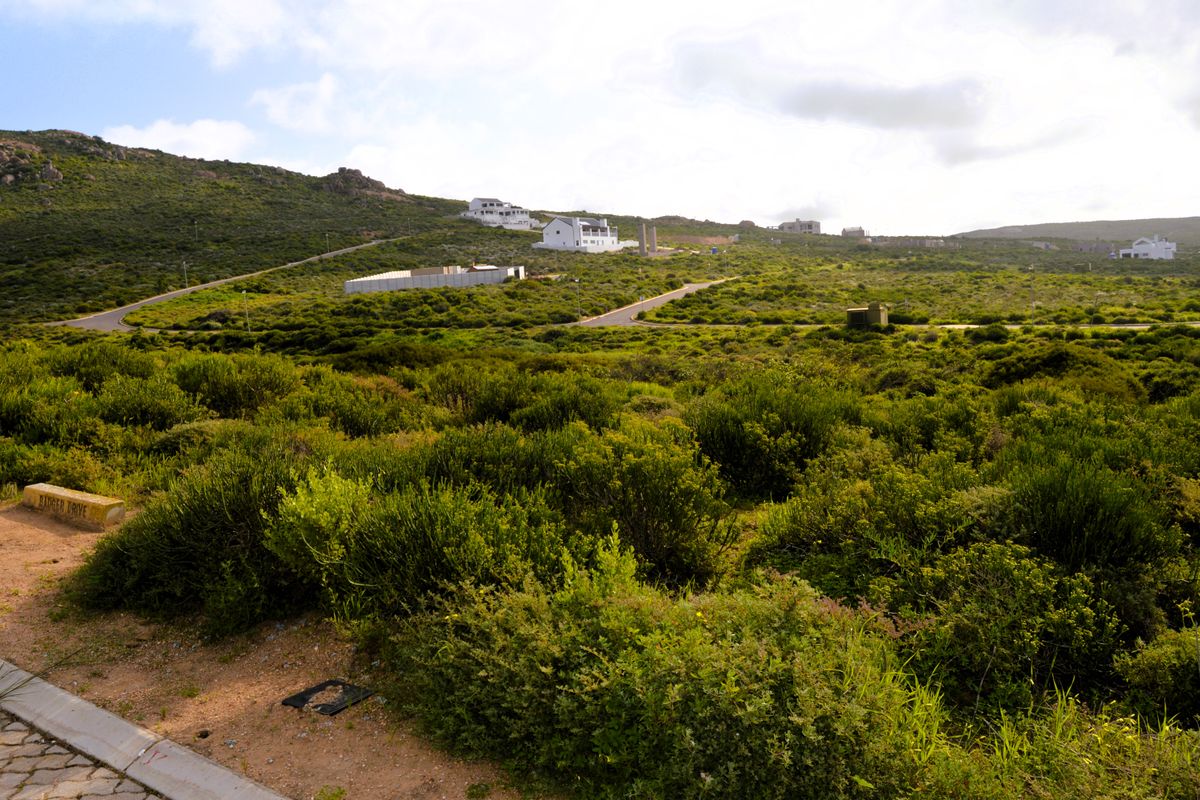 Not to be missed!!! A 299m2 Erf @ R499 000-00 in St Helena Bay. - Photo 2