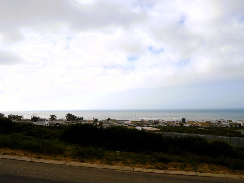 Not to be missed!!! A 449m2 Erf @ R599 000-00 in St Helena Bay. - Photo 5