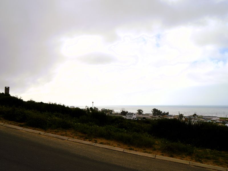 Not to be missed!!! A 449m2 Erf @ R599 000-00 in St Helena Bay. - Photo 7