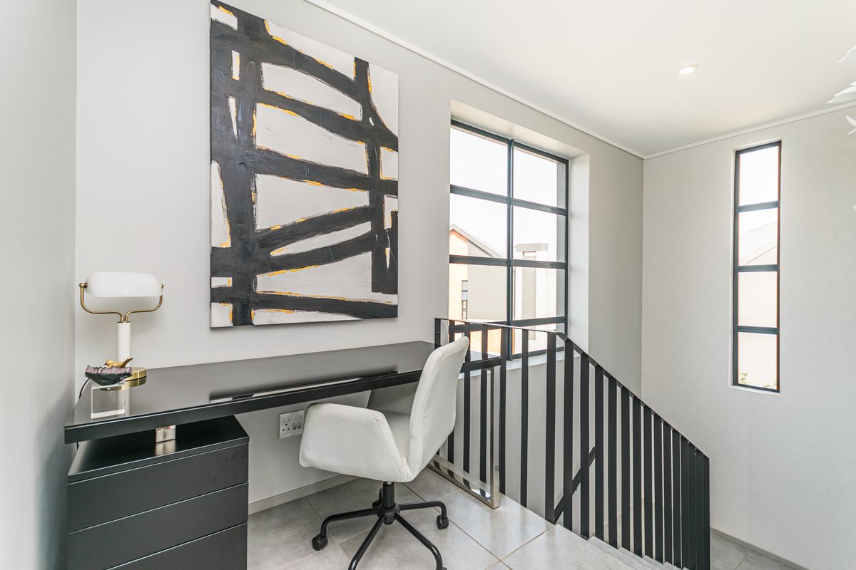 Modern new development - Buy direct from the developer and save nearly R175 000 - Photo 5