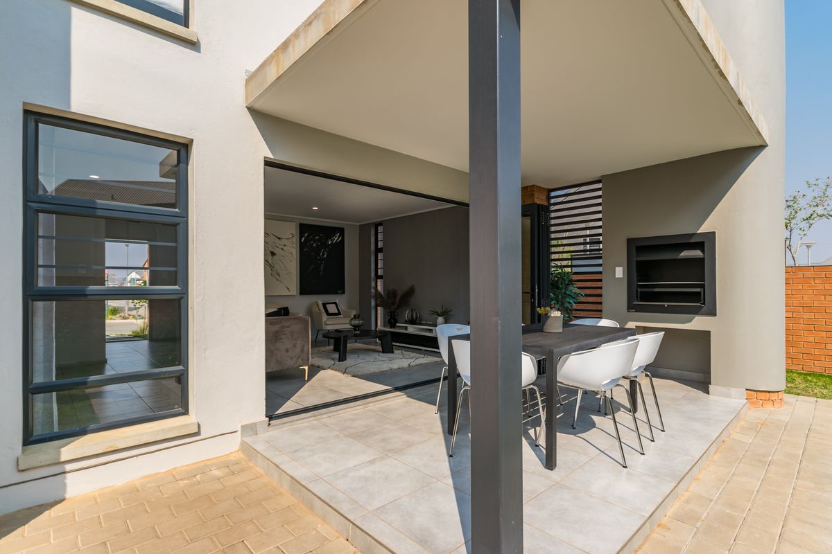 Buy directly from the developer—no bond or transfer costs! - Photo 4