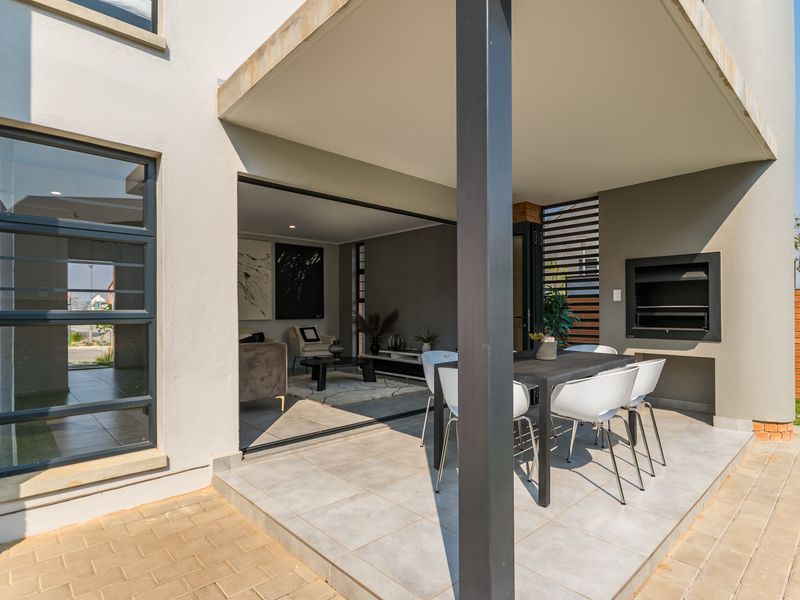 Buy directly from the developer—no bond or transfer costs! - Photo 4