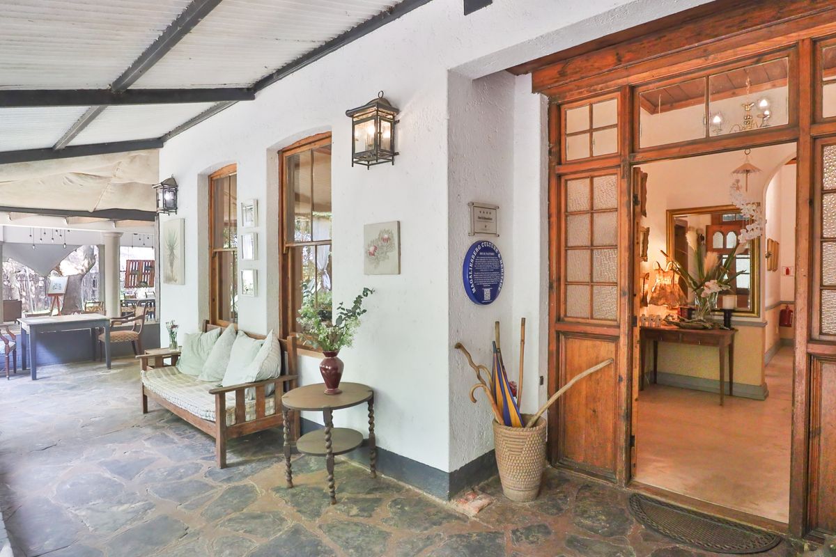 THE ICONIC " DIE ou PASTORIE" PROPERTY  FOR SALE - Photo 3