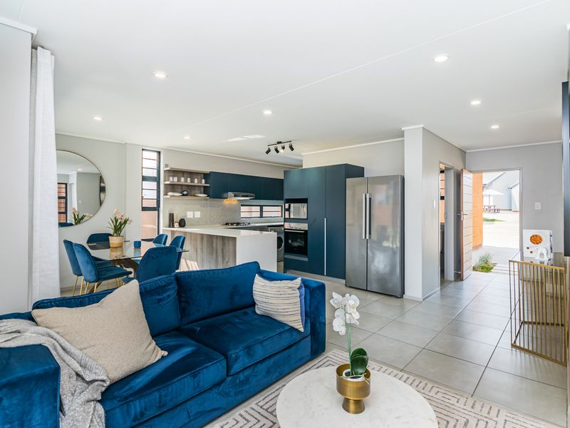 Buy direct from the developer and don't pay transfer costs! - Photo 2