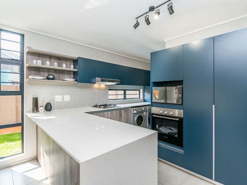 Buy direct from the developer and don't pay transfer costs! - Photo 8