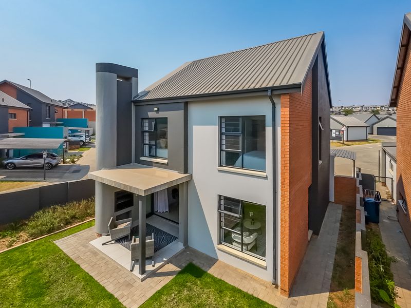 Buy direct from the developer and don't pay transfer costs! - Photo 5