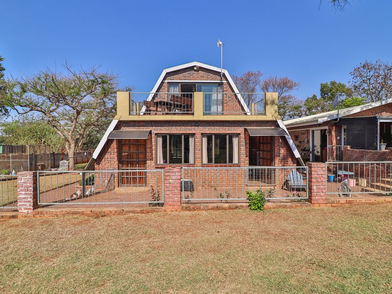 Spacious A-Frame Home in Albert Falls - Photo 5
