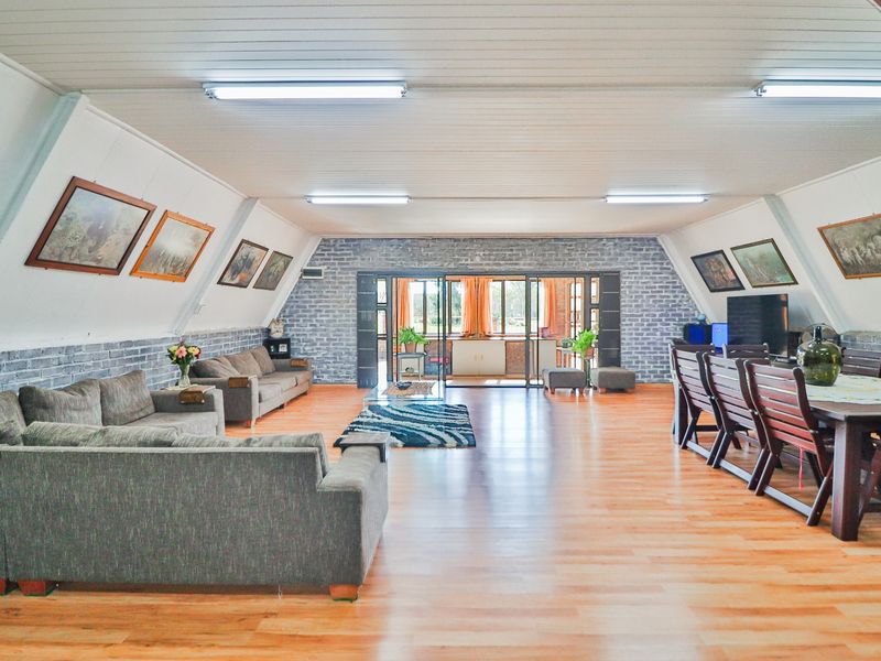 Spacious A-Frame Home in Albert Falls - Photo 9
