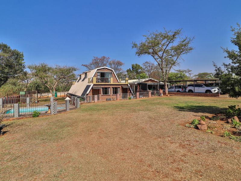 Spacious A-Frame Home in Albert Falls - Photo 3