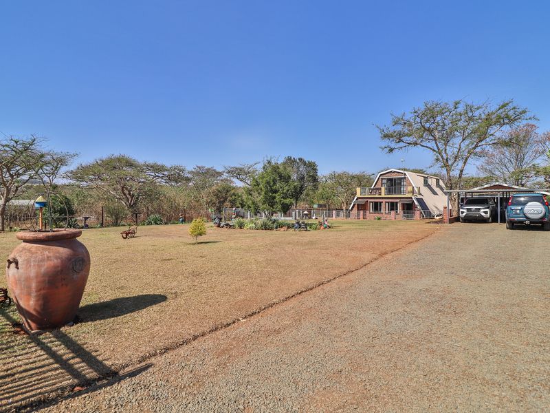 Spacious A-Frame Home in Albert Falls - Photo 2