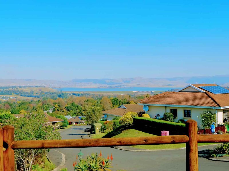 Townhouse For Sale In Howick - Photo 3